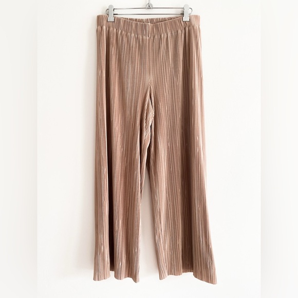 Anne Klein Gold Pleated Wide Leg Pants with Elastic Waist, Size Small - Picture 1 of 9